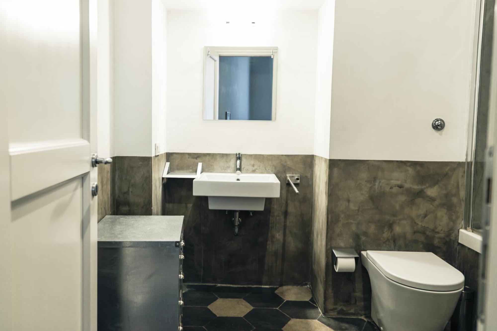 Appartement Charming In Monti, Steps To Colosseum Rome